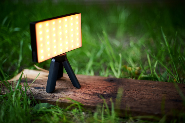 Newell RGB Vividha - lampa LED dla kreatywnych twórców